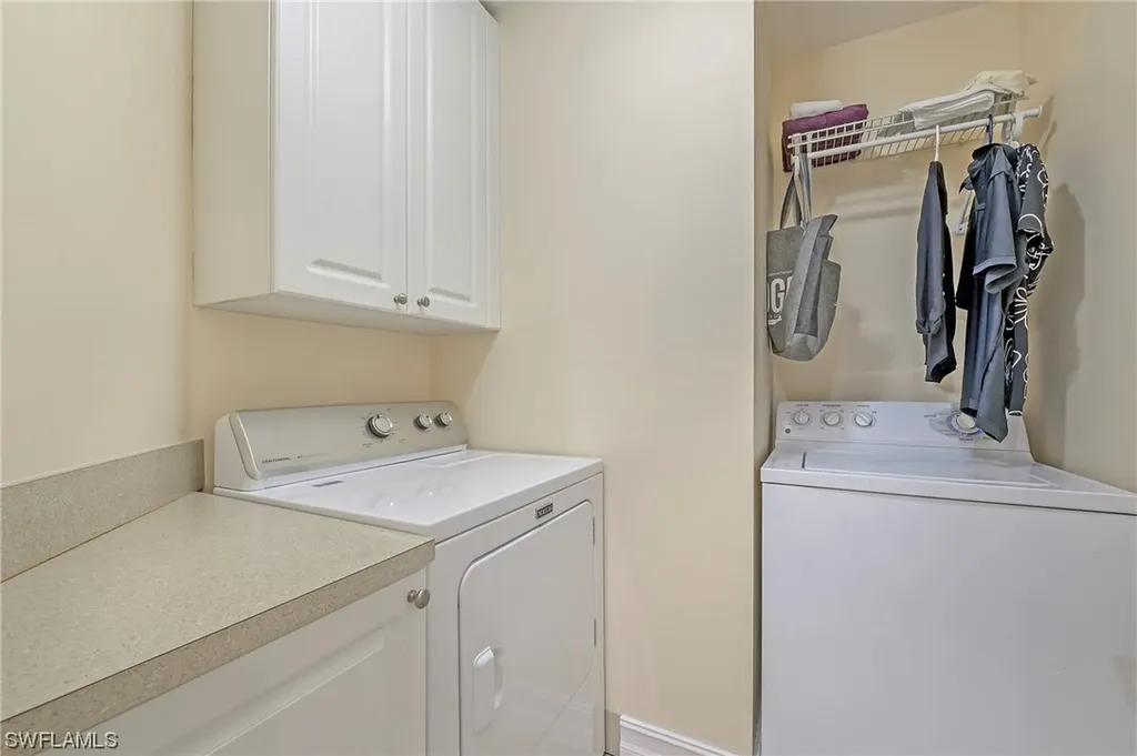 850 6th Avenue N Naples FL 34102