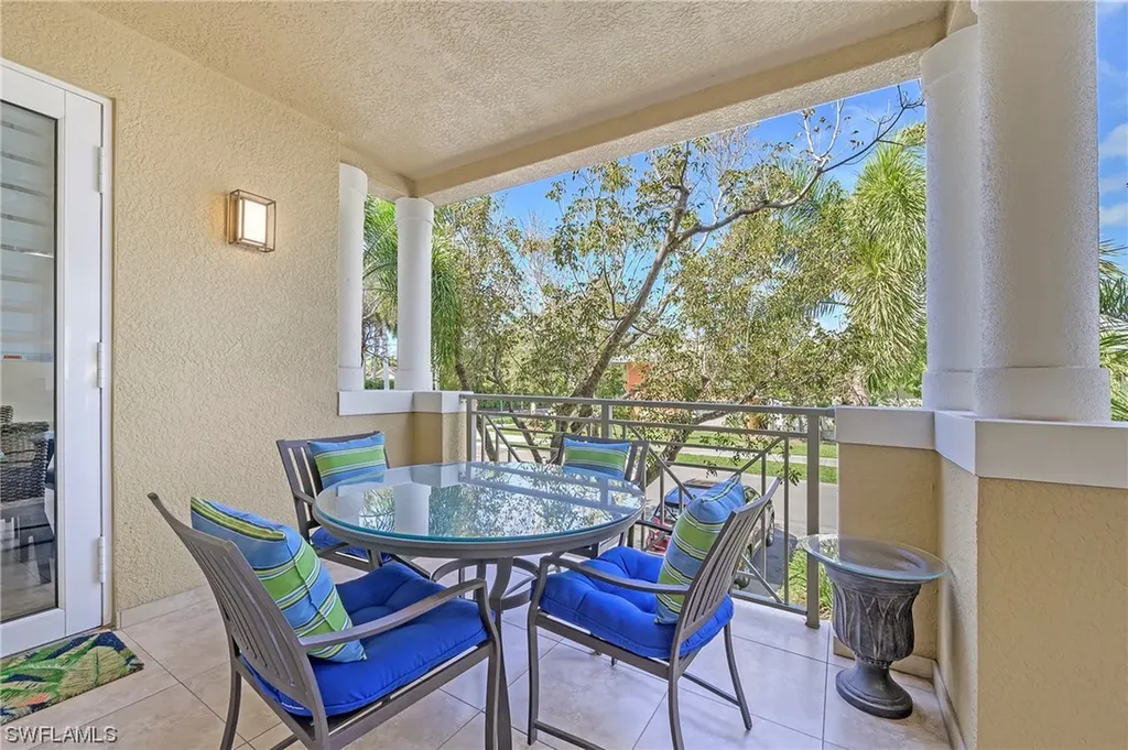 850 6th Avenue N Naples FL 34102