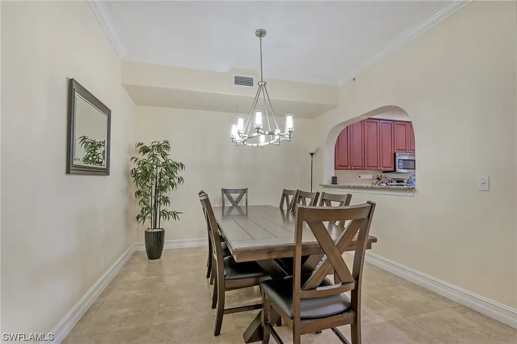 850 6th Avenue N Naples FL 34102
