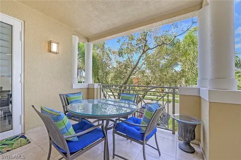 850 6TH Avenue N Naples FL 34102