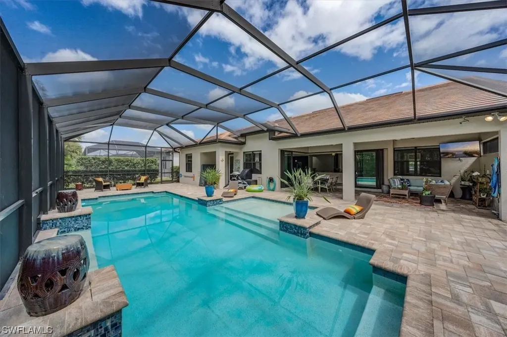 16273 Camden Lakes Circle Naples FL 34110