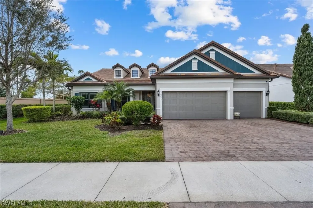 16273 Camden Lakes Circle Naples FL 34110