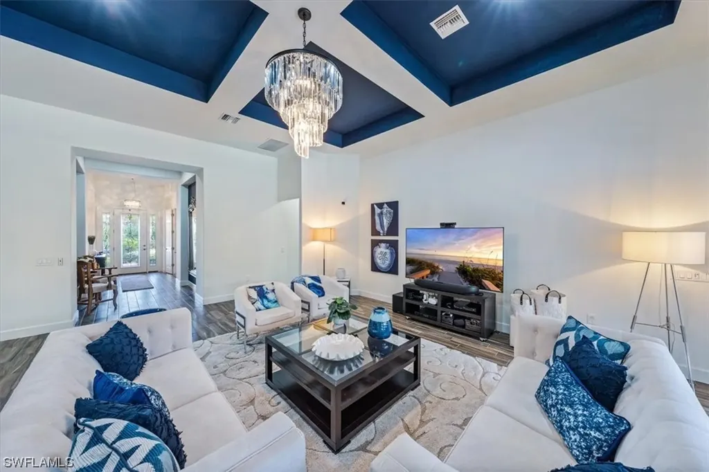 16273 Camden Lakes Circle Naples FL 34110