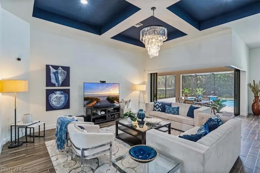 16273 Camden Lakes Circle Naples FL 34110