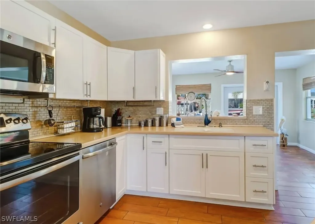 12179 Boat Shell Drive Matlacha Isles FL 33991