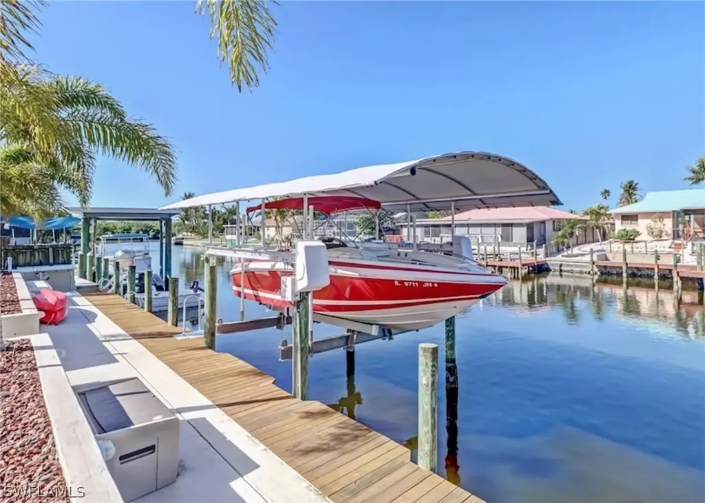 12179 Boat Shell Drive Matlacha Isles FL 33991