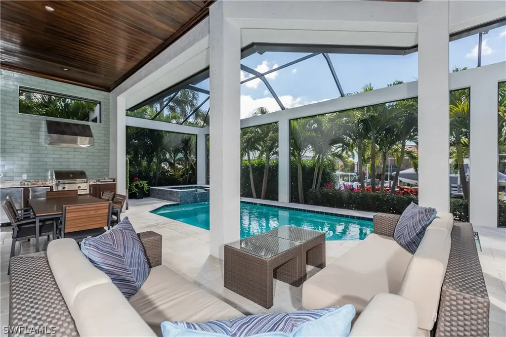 845 Magnolia Court Marco Island FL 34145