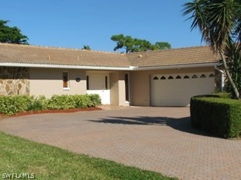 1362 Bayport Avenue Marco Island FL 34145