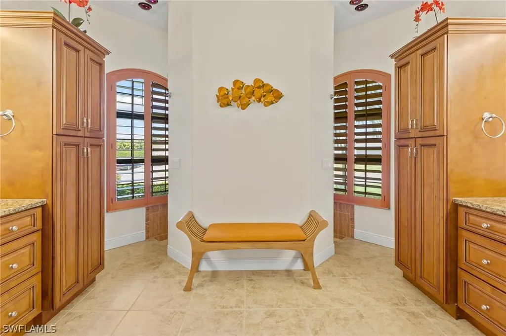 2528 SW 39th Terrace Cape Coral FL 33914