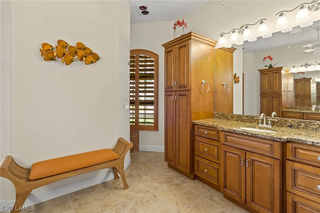 2528 SW 39th Terrace Cape Coral FL 33914