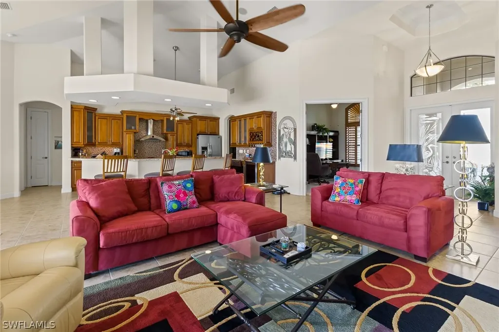 2528 SW 39th Terrace Cape Coral FL 33914