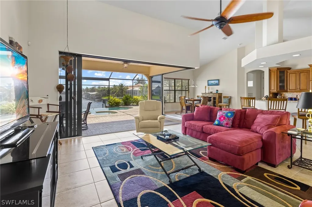 2528 SW 39th Terrace Cape Coral FL 33914