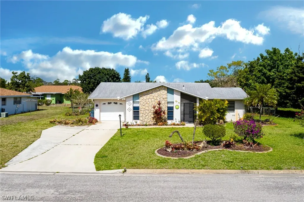 119 Burnside Street Lehigh Acres FL 33936