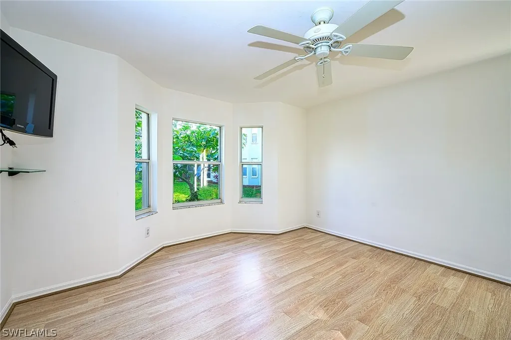 815 New Waterford Drive Naples FL 34104