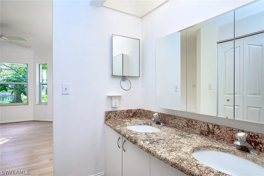 815 New Waterford Drive Naples FL 34104