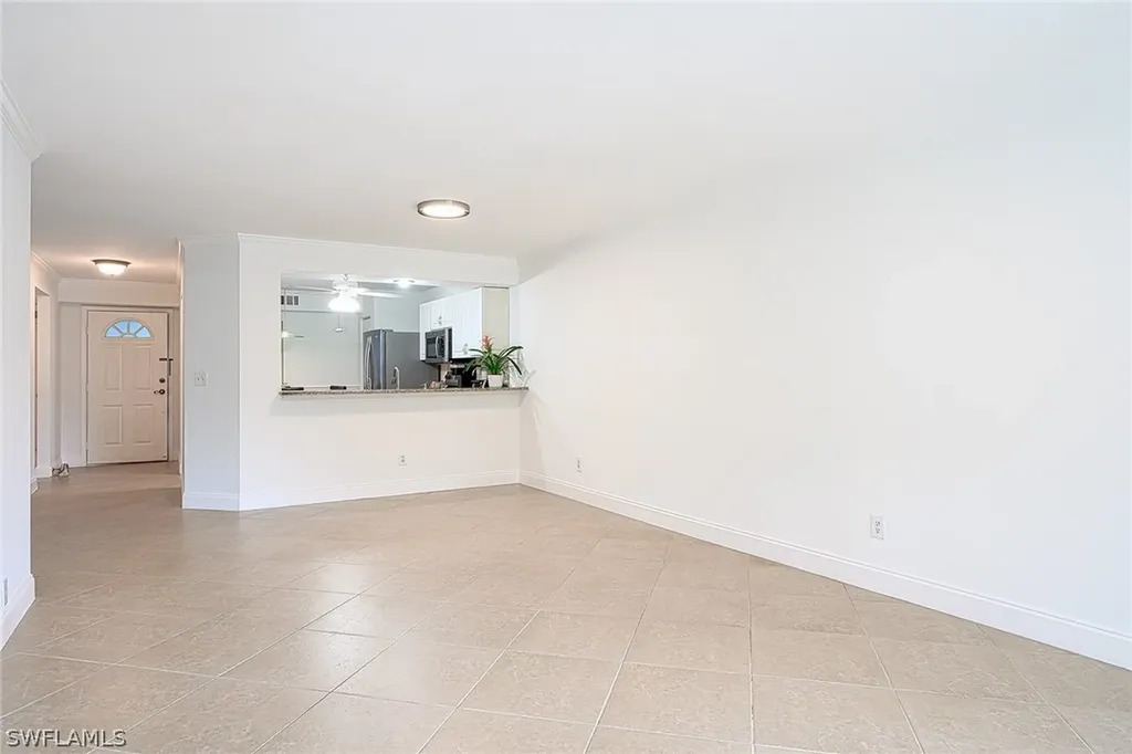 815 New Waterford Drive Naples FL 34104