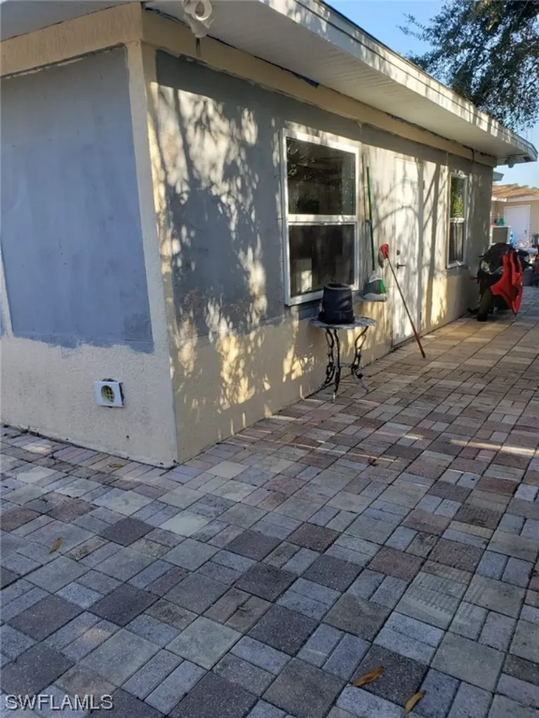 12119 Americus Lane Naples FL 34113