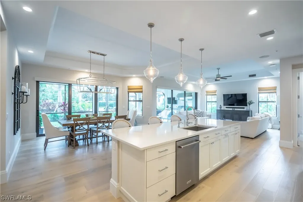 16362 Corsica Way Naples FL 34110