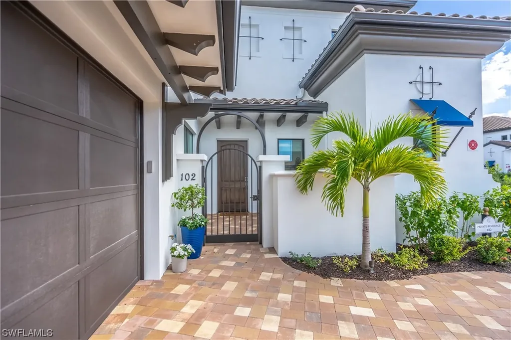 16362 Corsica Way Naples FL 34110