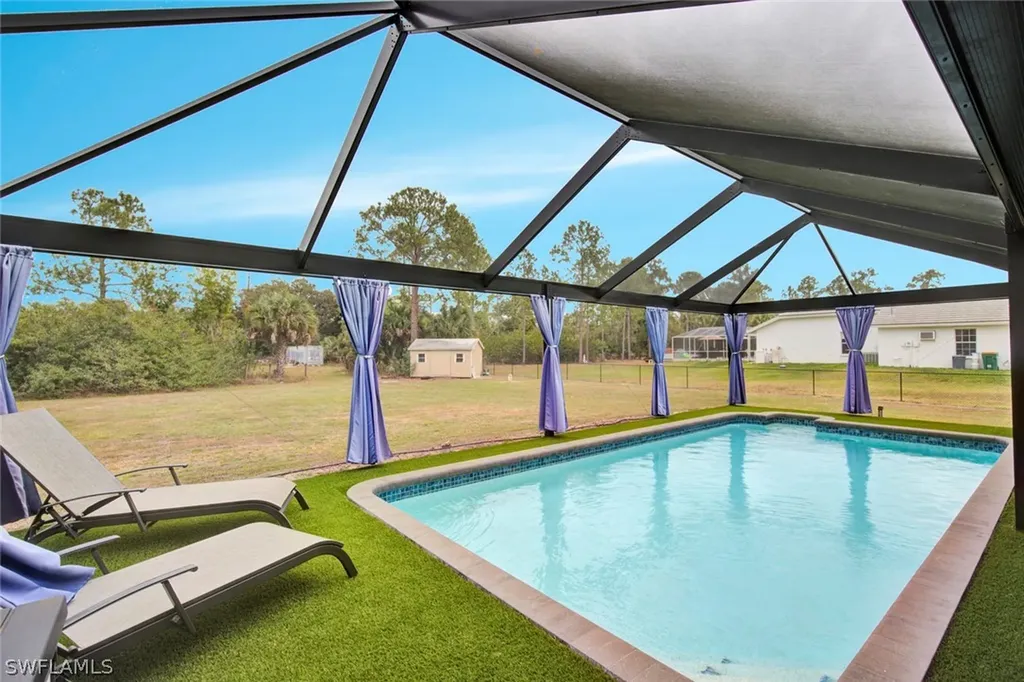 280 9th Street SW Naples FL 34117