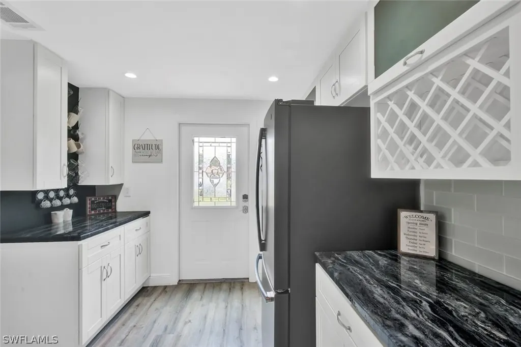 280 9th Street SW Naples FL 34117