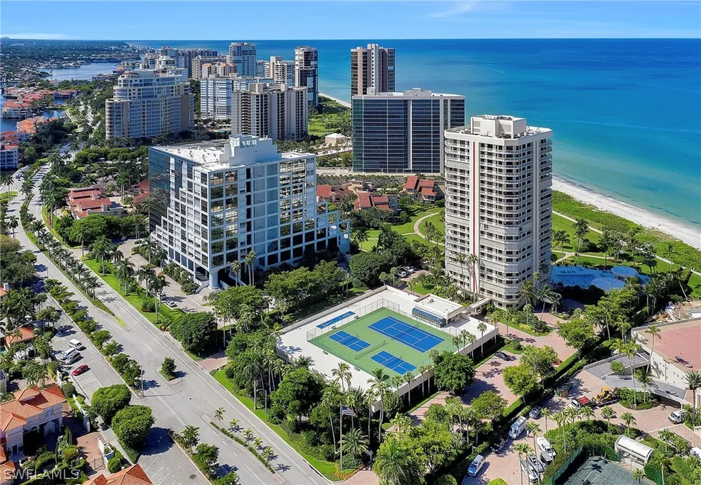 4901 Gulf Shore Boulevard N Naples FL 34103