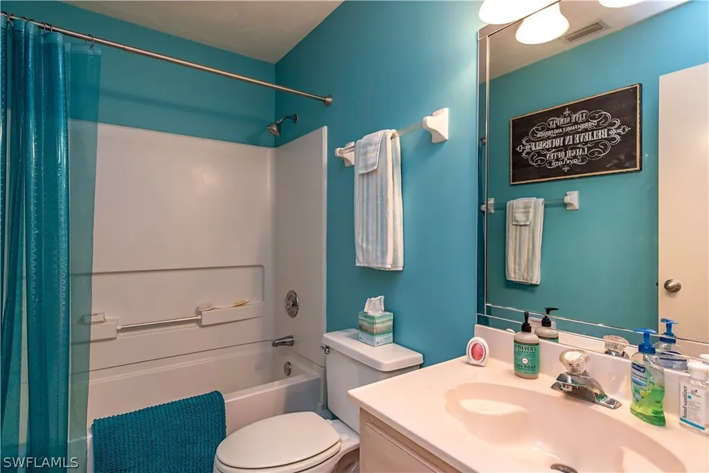 310 9th Street NW Naples FL 34120
