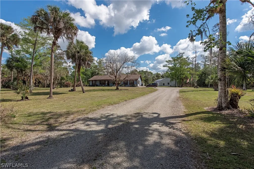 310 9th Street NW Naples FL 34120