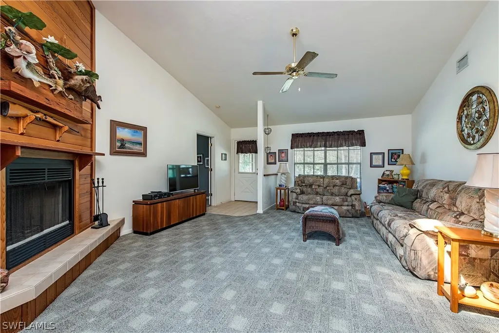 310 9th Street NW Naples FL 34120