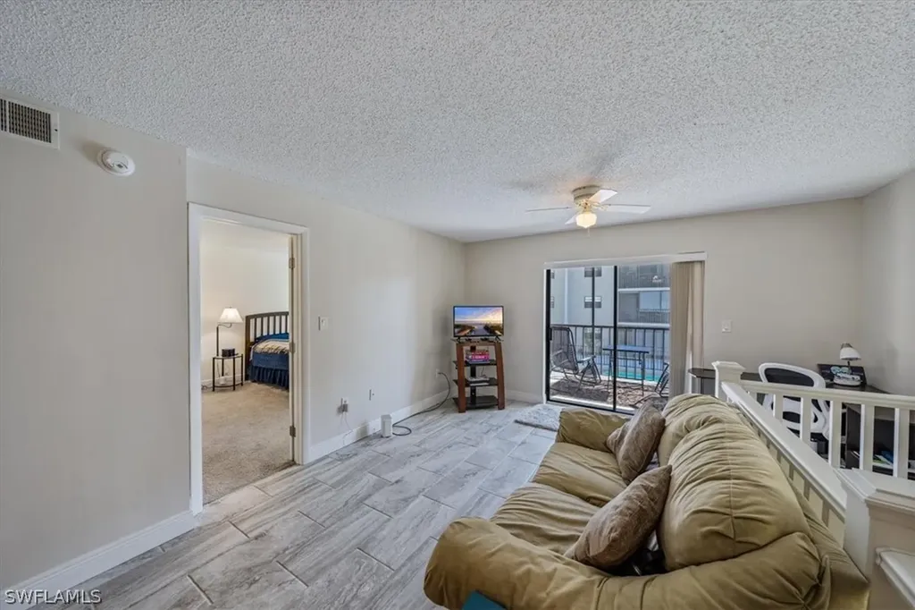9395 Pennsylvania Avenue Bonita Springs FL 34135