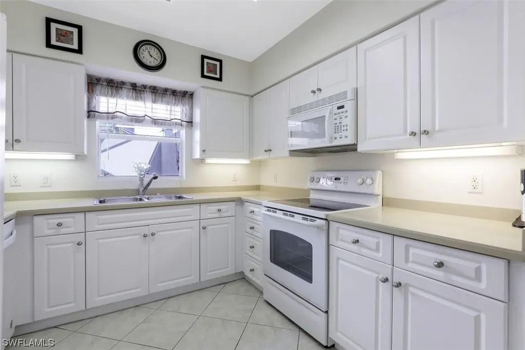 4309 Covey Circle Naples FL 34109
