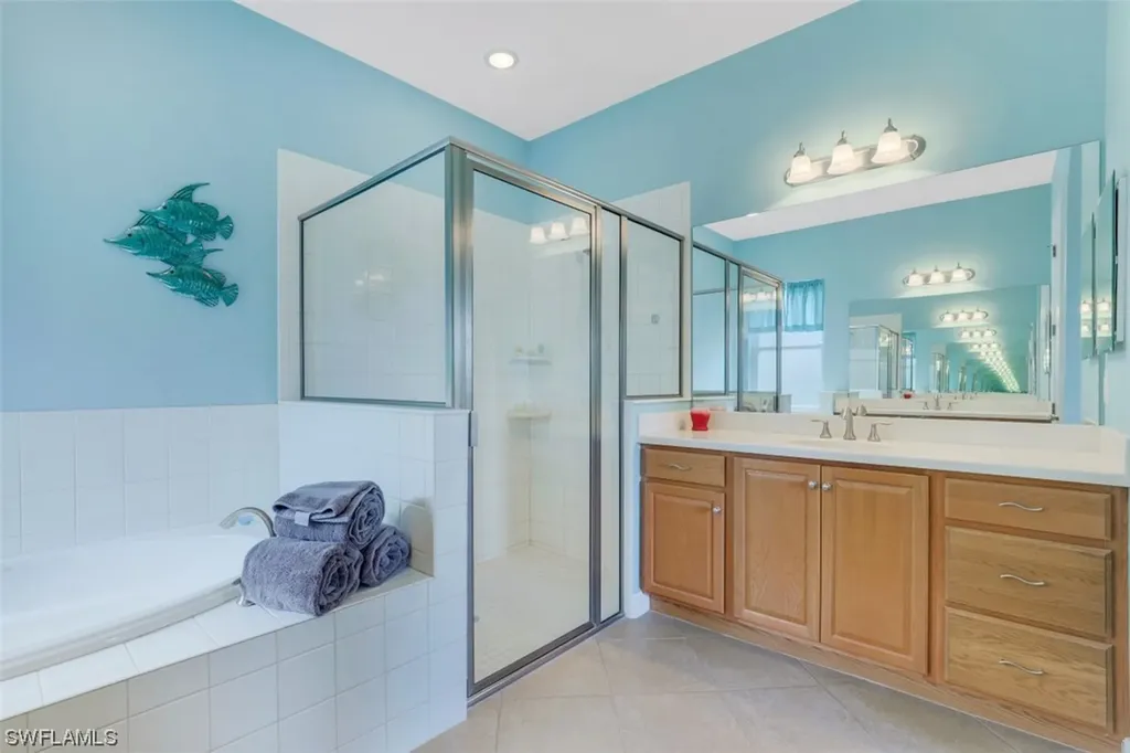 13564 Manchester Way Naples FL 34109
