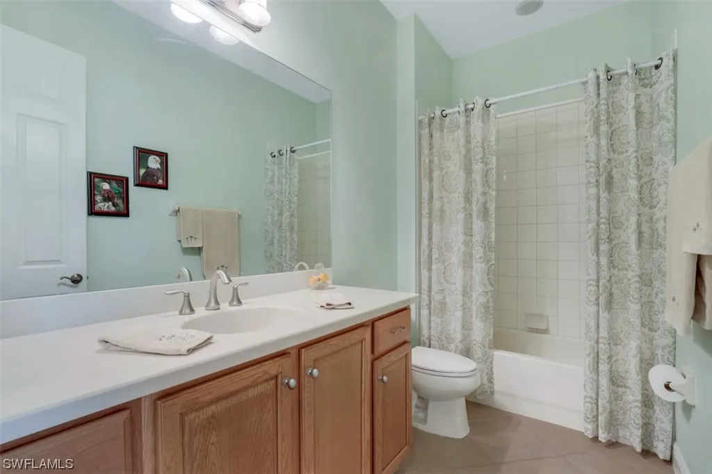 13564 Manchester Way Naples FL 34109