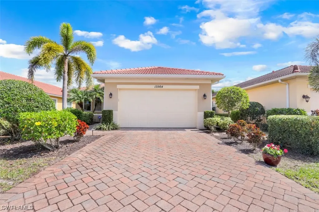 13564 Manchester Way Naples FL 34109