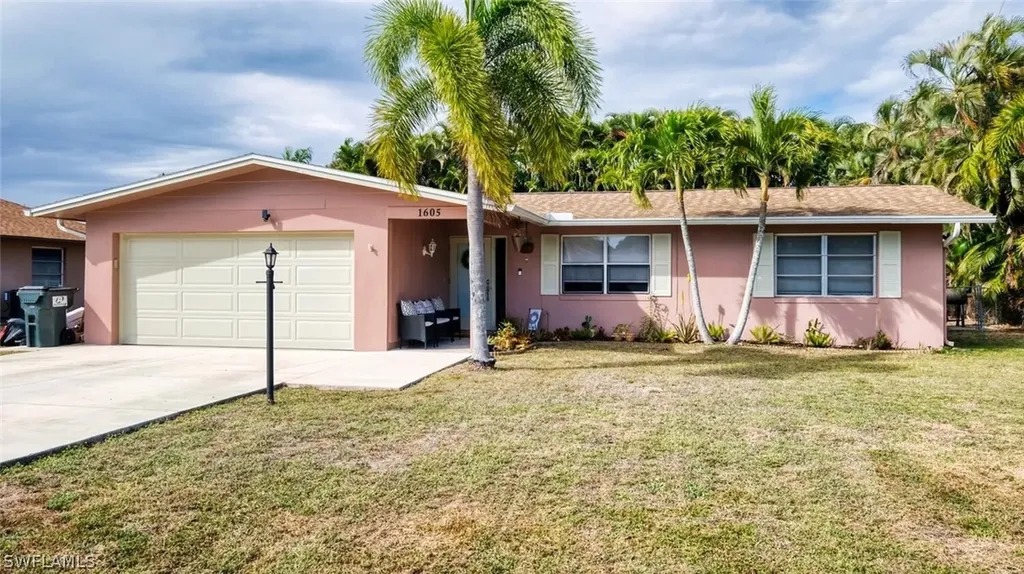 1605 S Mayfair Road Fort Myers FL 33919