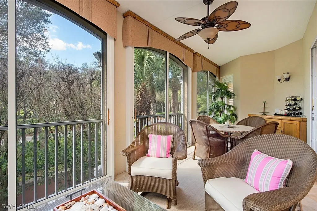 515 Via Veneto Naples FL 34108