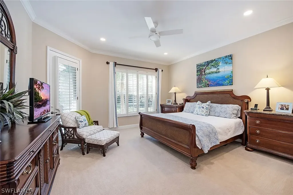 515 Via Veneto Naples FL 34108