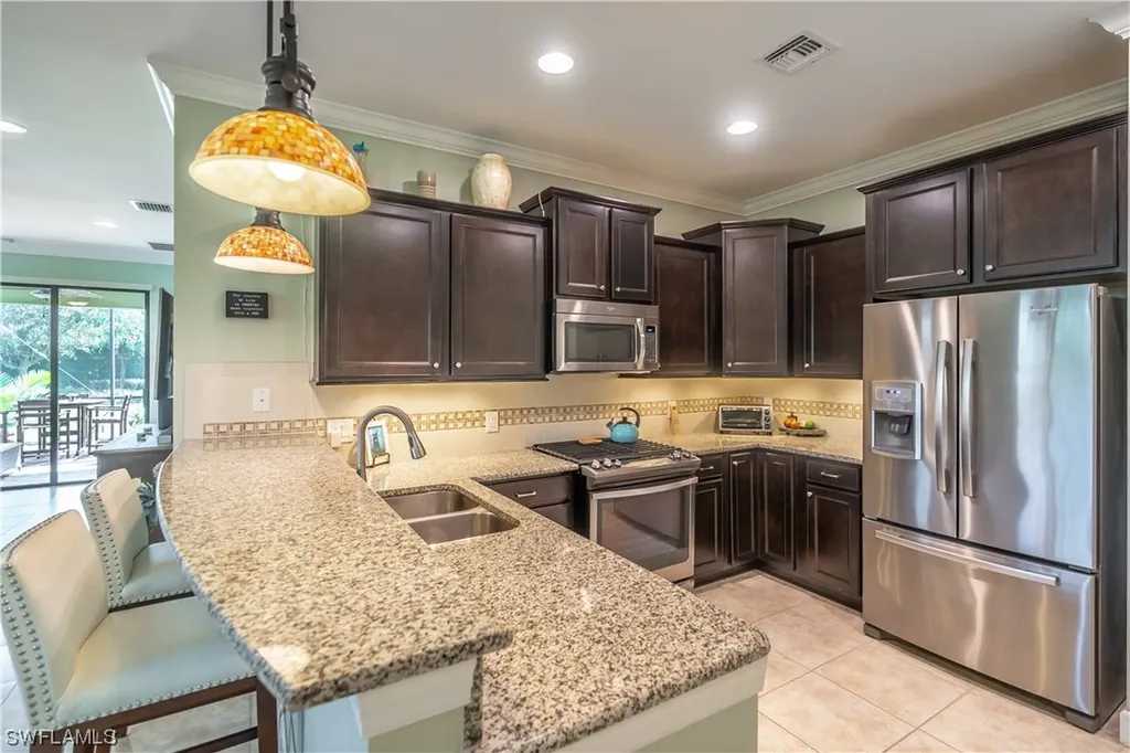 7168 Live Oak Drive Naples FL 34114