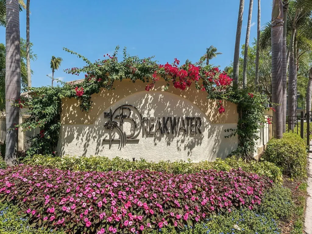 743 Bentwater Circle Naples FL 34108
