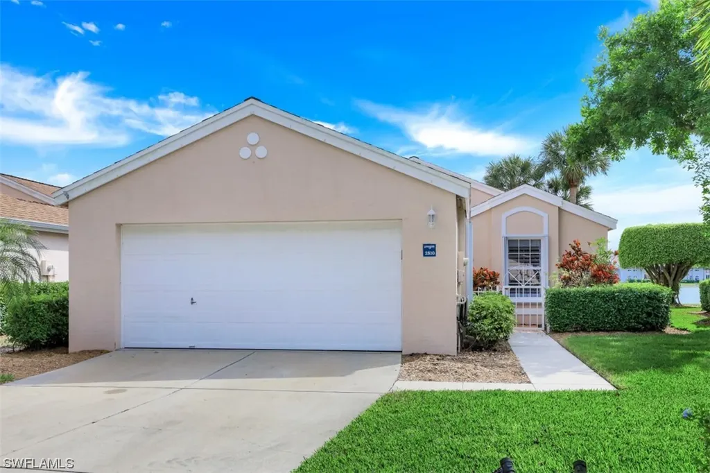 2810 Sailors Way Naples FL 34109