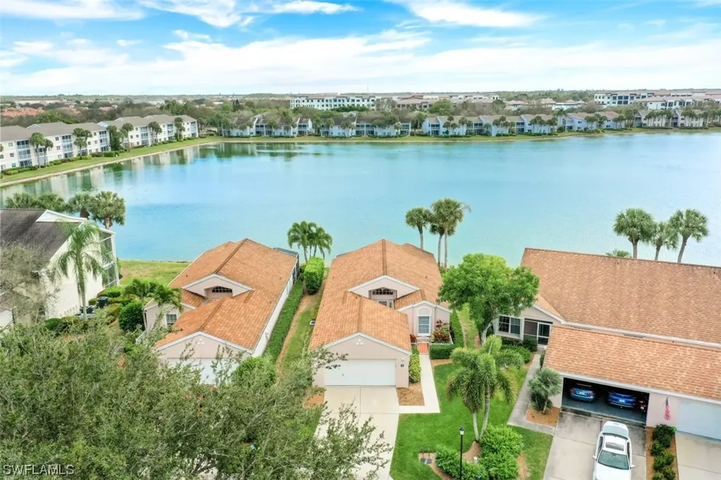 2810 Sailors Way Naples FL 34109