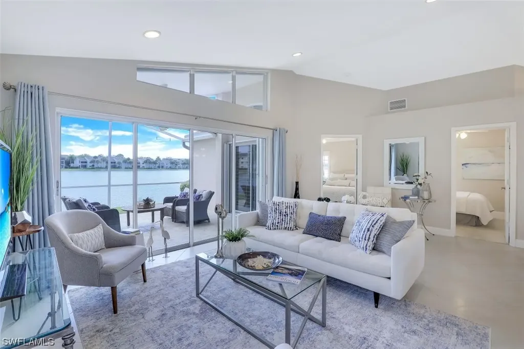 2810 Sailors Way Naples FL 34109