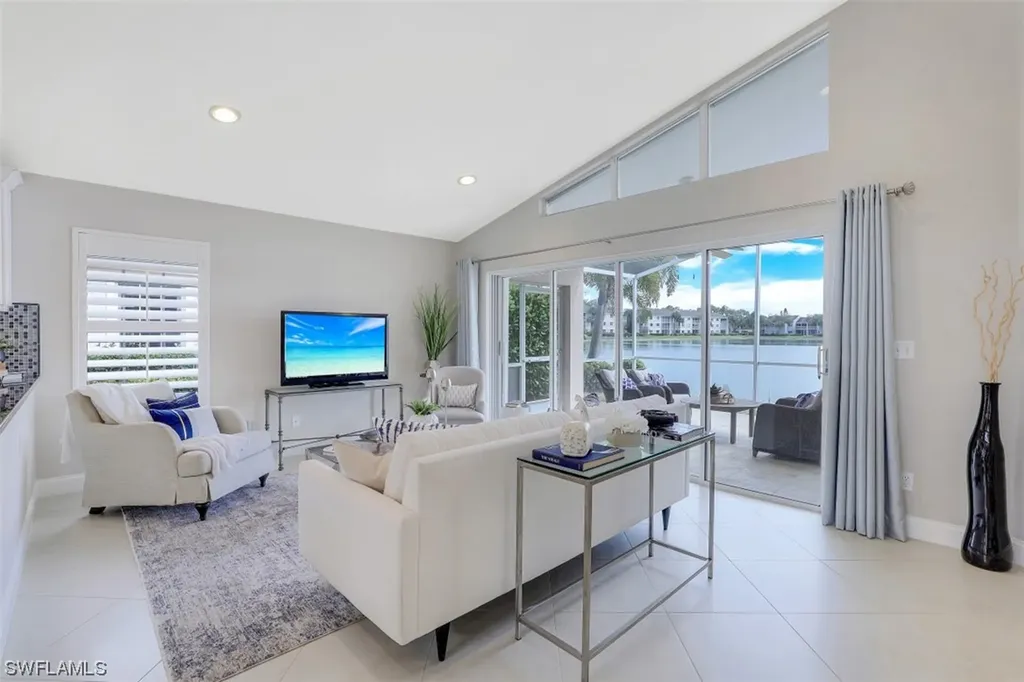 2810 Sailors Way Naples FL 34109