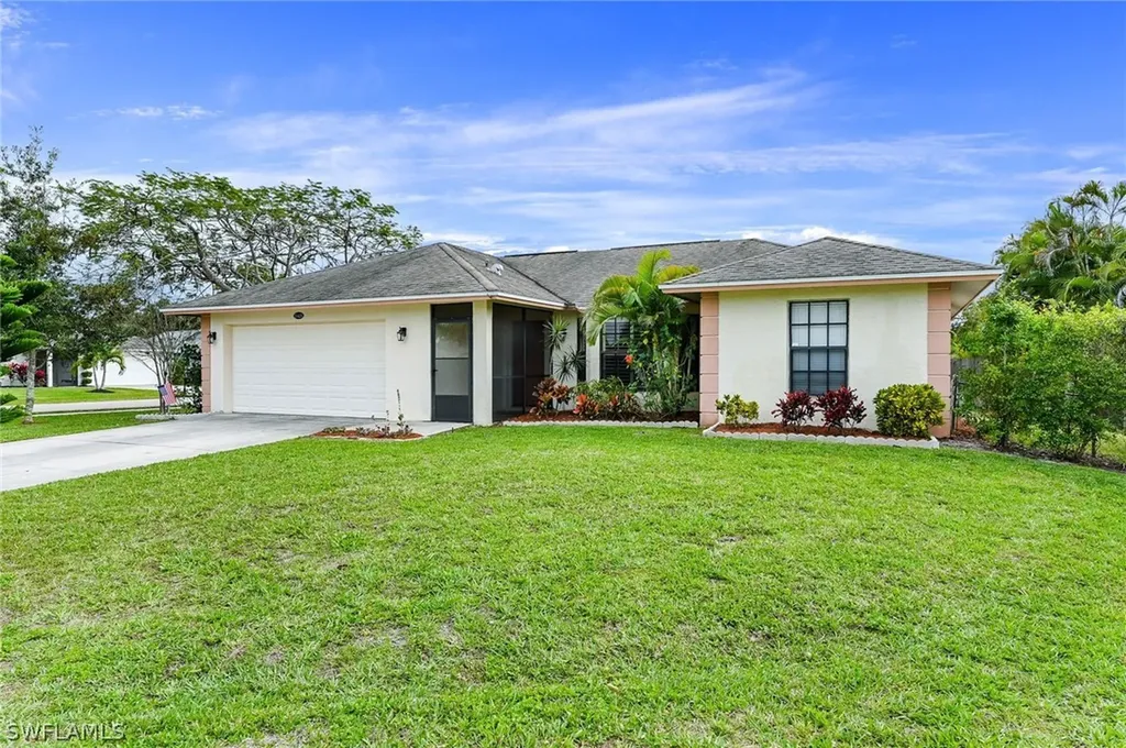 1421 Kelp Lane Naples FL 34105