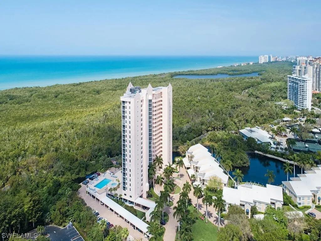 6101 Pelican Bay Boulevard Naples FL 34108
