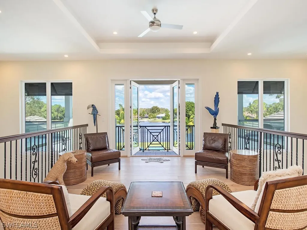 119 Carica Road Naples FL 34108