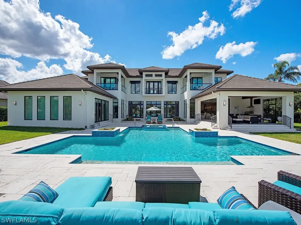 119 Carica Road Naples FL 34108