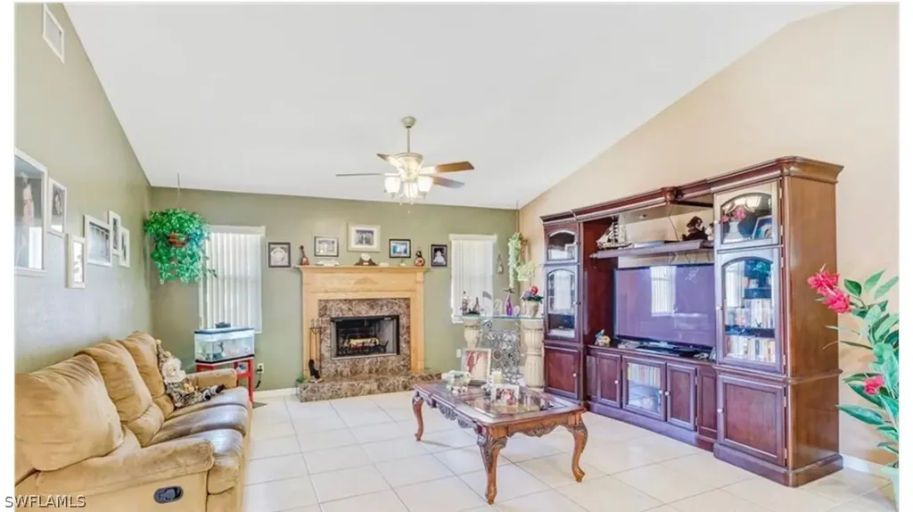 591 14th Street NE Naples FL 34120