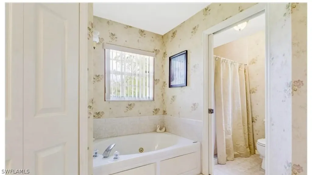 591 14th Street NE Naples FL 34120