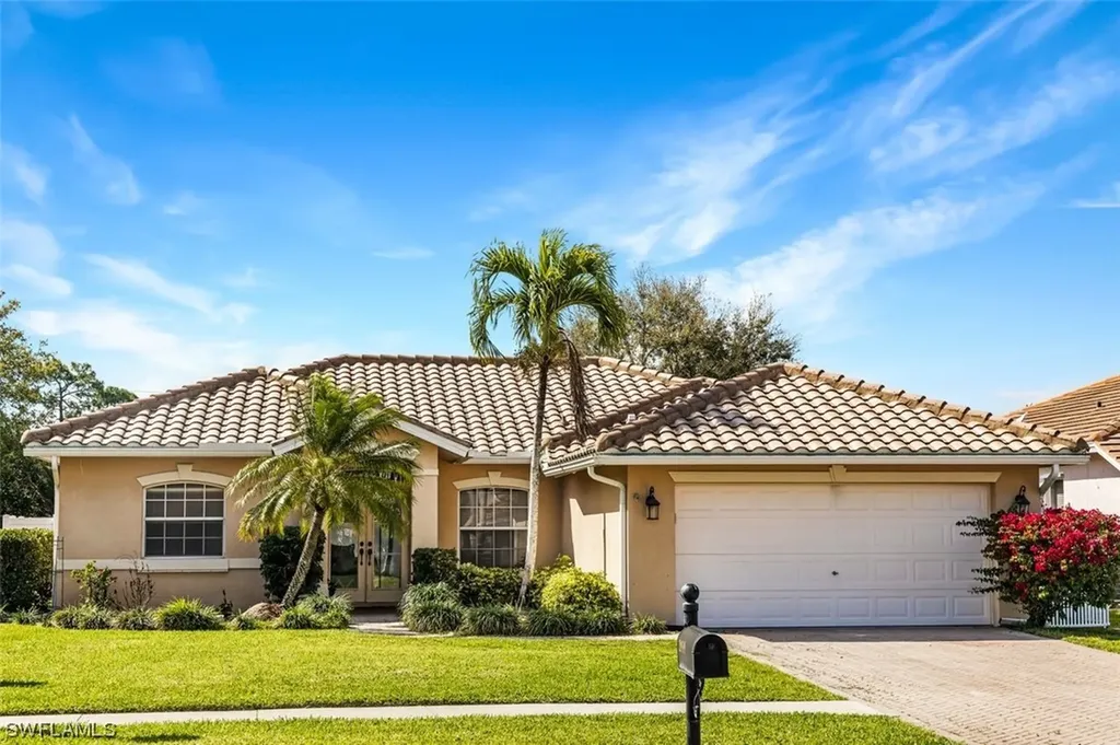 2939 Orange Grove Trail Naples FL 34120